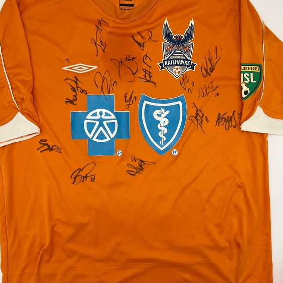Team Signed Player Issue Glinton #16 Carolina Railhawks 2009/2010 NASL Jersey - Picture 6 of 8